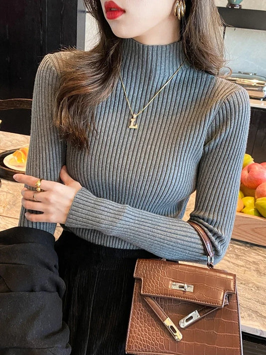 Elegant Turtleneck Knit Pullover